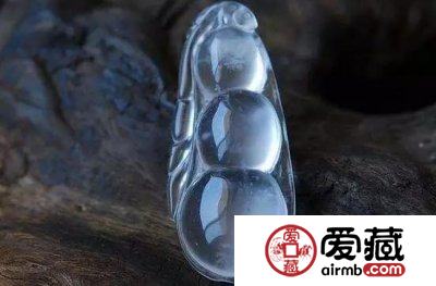 如何鉴别那些以假乱真的翡翠，鉴别翡翠的方法