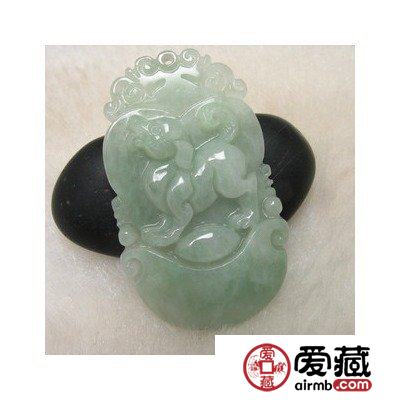 翡翠狗有什么寓意？看了才知道适不适合你佩戴
