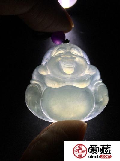 佩戴翡翠玉佛的好处，翡翠玉佛的寓意是什么