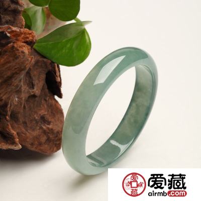 广大白领适合的油青种翡翠