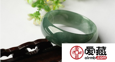 广大白领适合的油青种翡翠