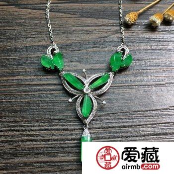 佩戴翡翠项链的好处