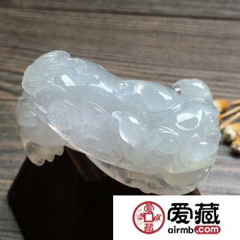 翡翠貔貅的佩戴方法和注意事项