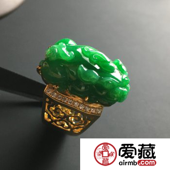 翡翠貔貅的佩戴方法和注意事项