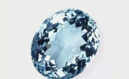 密存在南非的122克拉巨型蓝宝石，价值人民币63亿