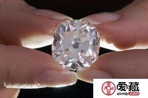比钻石还好但是比钻石便宜十倍 莫桑石是何方神圣