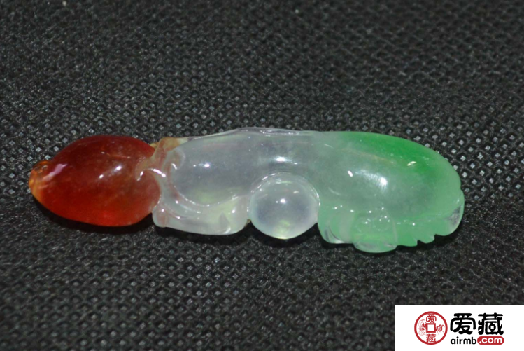 三色翡翠有什么寓意 三色翡翠有多少款样式