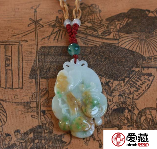 三色翡翠有什么寓意 三色翡翠有多少款样式