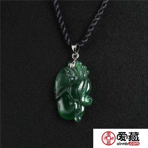 冰种翡翠吊坠价格贵吗 冰种翡翠价由哪些因素决定