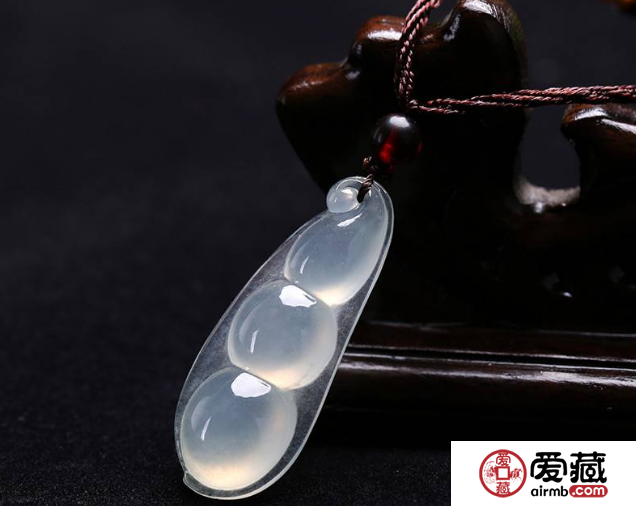冰种翡翠吊坠价格贵吗 冰种翡翠价由哪些因素决定