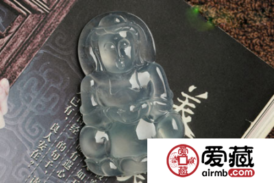 冰种月光石和冰种翡翠如何区分 如何挑选翡翠