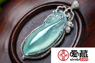 玻璃种翡翠价格贵吗_买玻璃种翡翠后悔了怎么办