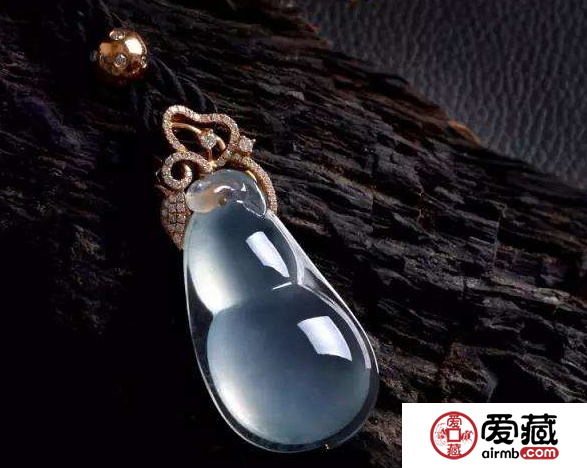 玻璃种翡翠的价格都很高 玻璃翡翠价格