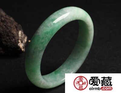 不同种类的翡翠具有不一样的价格 翡翠品种价格