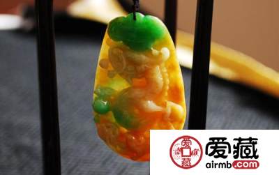 黄加绿翡翠为什么那么贵 财富和吉祥生命与活力集一身
