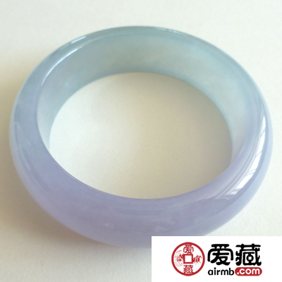 春带彩翡翠手镯怎么鉴别品质好坏 买翡翠者必读