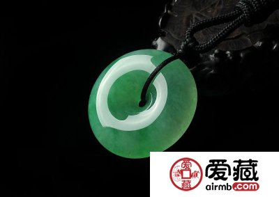 哪些翡翠饰品适合所有人佩饰 佩戴翡翠有禁忌