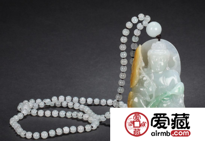 如何鉴赏多色翡翠 多色翡翠的鉴赏要点