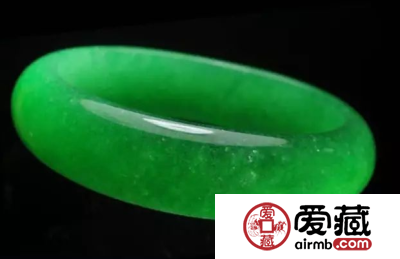 翡翠“翠性”的三种表现形式 翡翠翠性
