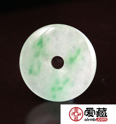 翡翠B货为什么会褪色老化 翡翠褪色的原因
