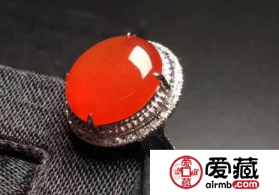 翡翠的颜色有哪些 翡翠颜色种类划分