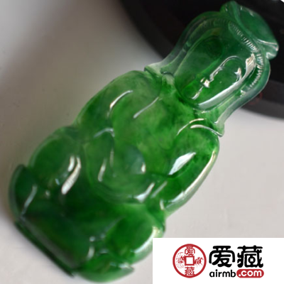 翡翠产业进入“调整期” 翡翠行业发展