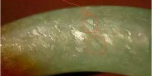 翡翠的苍蝇翅是什么_有“苍蝇翅”的翡翠好吗