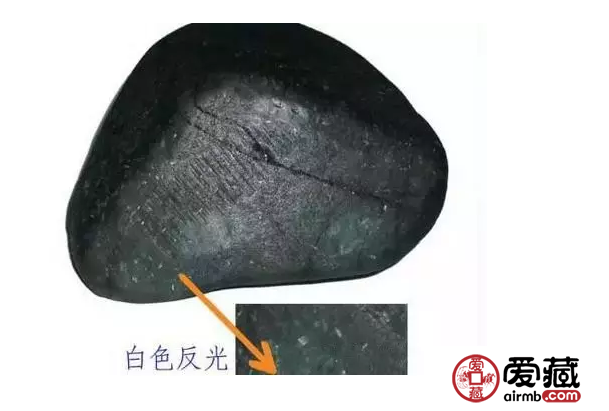 翡翠的苍蝇翅是什么_有“苍蝇翅”的翡翠好吗