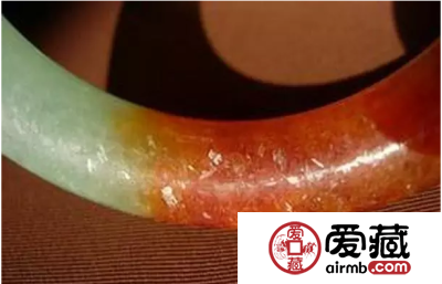 翡翠的苍蝇翅是什么_有“苍蝇翅”的翡翠好吗