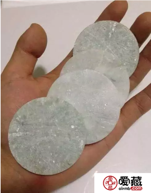 翡翠的苍蝇翅是什么_有“苍蝇翅”的翡翠好吗
