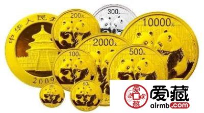 2010年熊猫金套币现在入手是最佳时机，值得投资