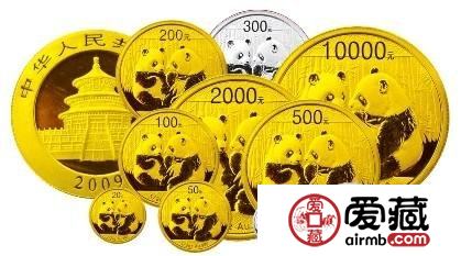 2010年熊猫金套币现在入手是最佳时机，值得投资