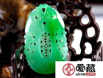 翡翠如何鉴别 翡翠的基本鉴别方法