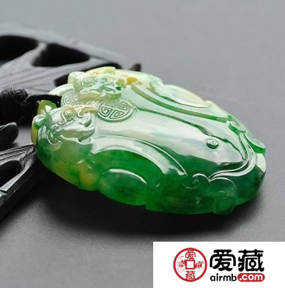 翡翠怎么保养 翡翠的日常保养须知