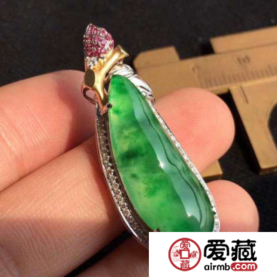 翡翠怎么保养 翡翠的日常保养须知