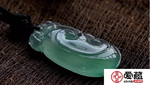 翡翠的三青指的是什么 翡翠三青有什么区别
