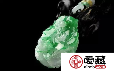 翡翠的色和种哪个最重要