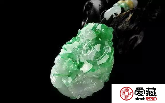 翡翠的色和種哪個(gè)最重要
