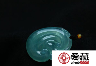 翡翠的色和种哪个最重要