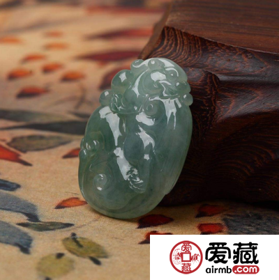 翡翠怎么挑 翡翠的挑选有四看