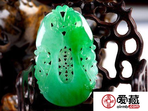 翡翠的瑕疵对价值有什么影响