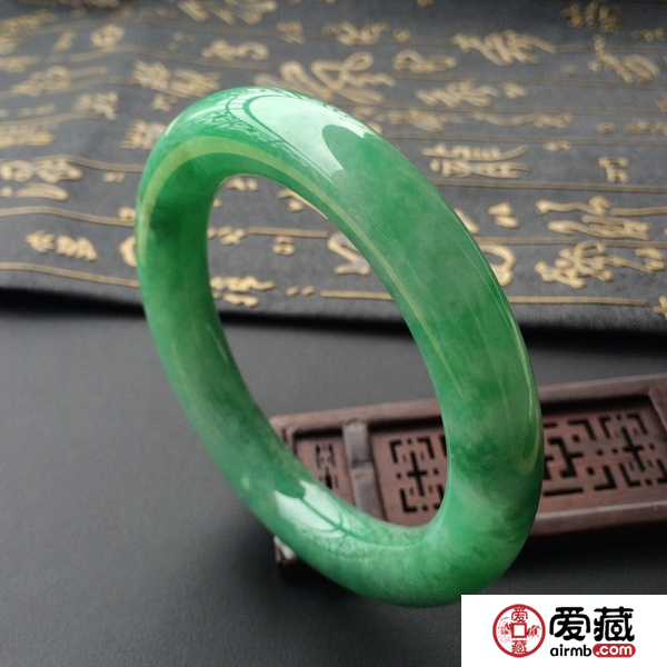翡翠的種類有哪些 翡翠種水分類最新