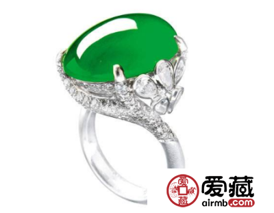30岁女人适合戴绿色翡翠戒指吗 女士翡翠戒指