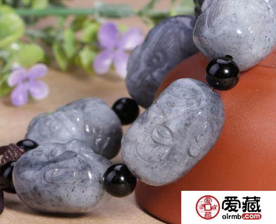 翡翠达摩手链的寓意是什么 翡翠达摩适合什么人戴