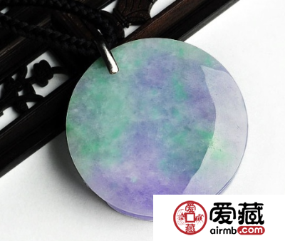 翡翠的春带彩是什么意思 翡翠春带彩是什么