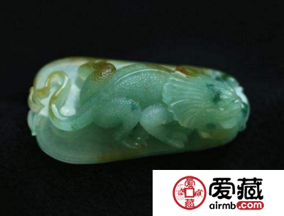 翡翠吊坠蜥蜴的寓意是什么 翡翠蜥蜴的寓意