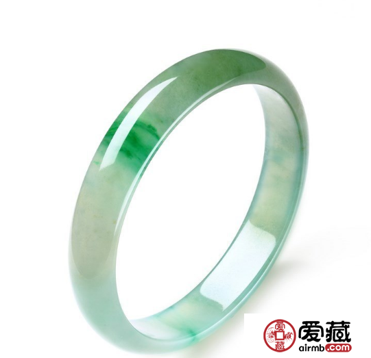 翡翠手鐲的真假如何鑒別 翡翠鐲子鑒別