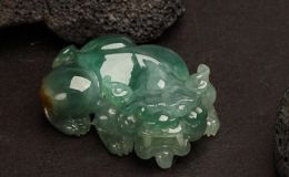 油青种翡翠好不好 翡翠油青种价值