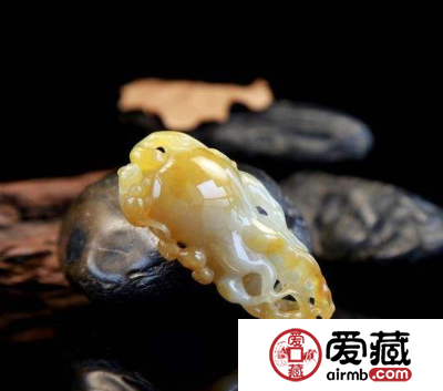 黄棕翡翠价格贵吗 怎么鉴别真假