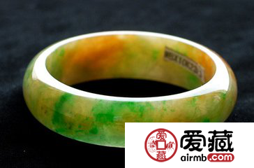 极品黄夹绿翡翠好吗 如何选购